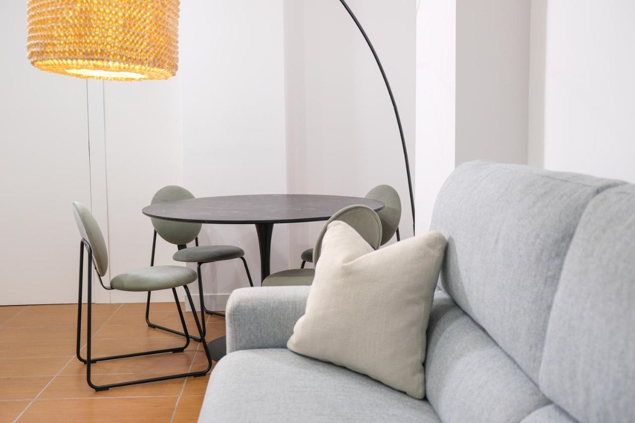 Aroma Apartment, Maschio Angioino-Porto Di Napoli 외부 사진